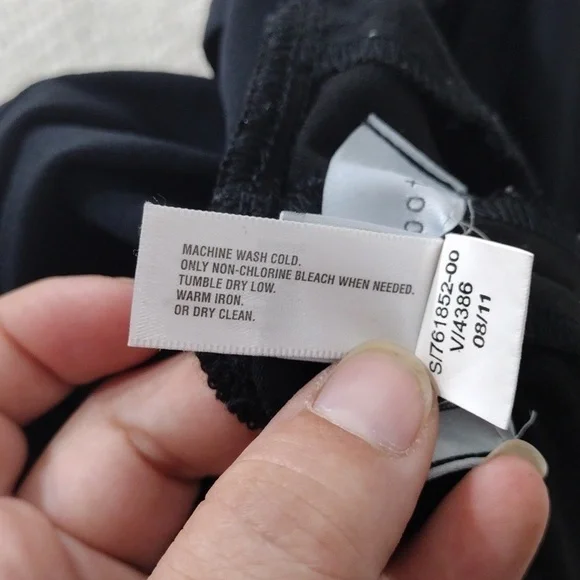 EUC Gap Maternity Modern Boot Black Dress Pants size 6L Stretch - Picture 14 of 14